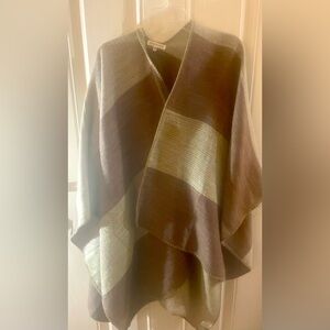 Woven Heart Earthy Toned Poncho ONE SIZE FITS ALL